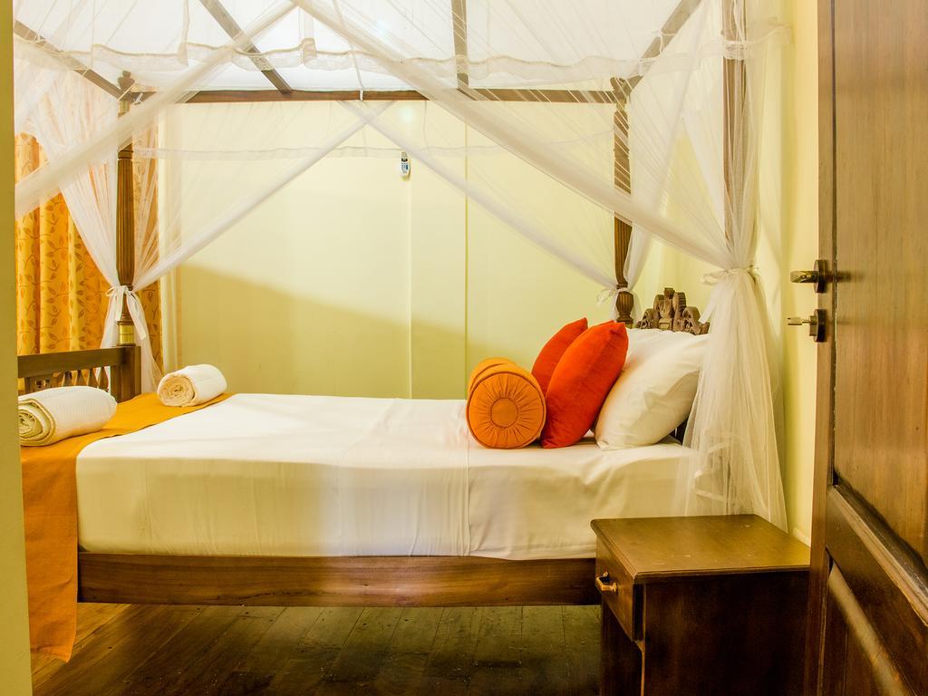 Aronka Homestay Kandy Extérieur photo