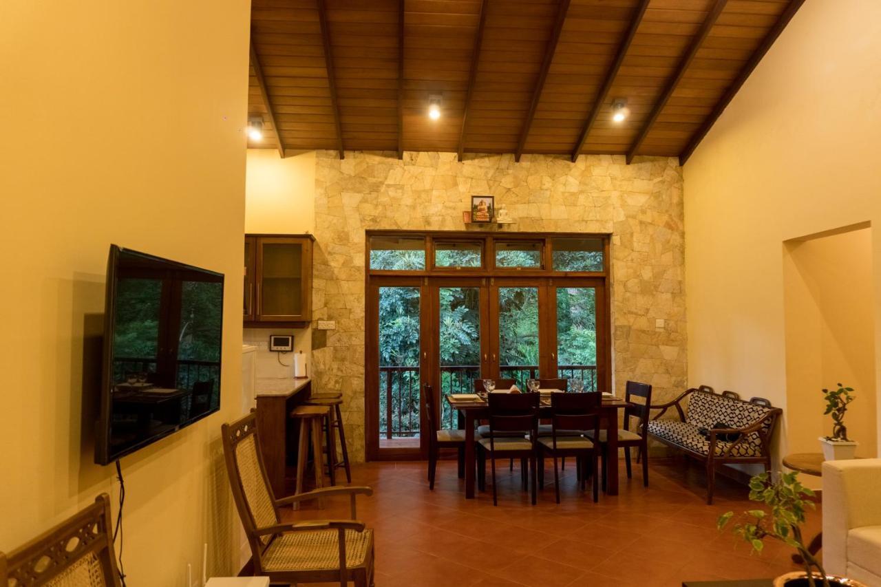 Aronka Homestay Kandy Extérieur photo