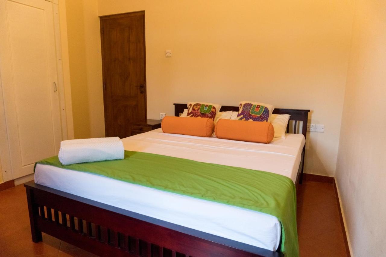Aronka Homestay Kandy Extérieur photo
