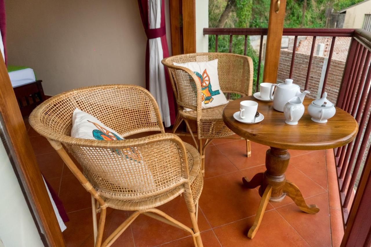 Aronka Homestay Kandy Extérieur photo
